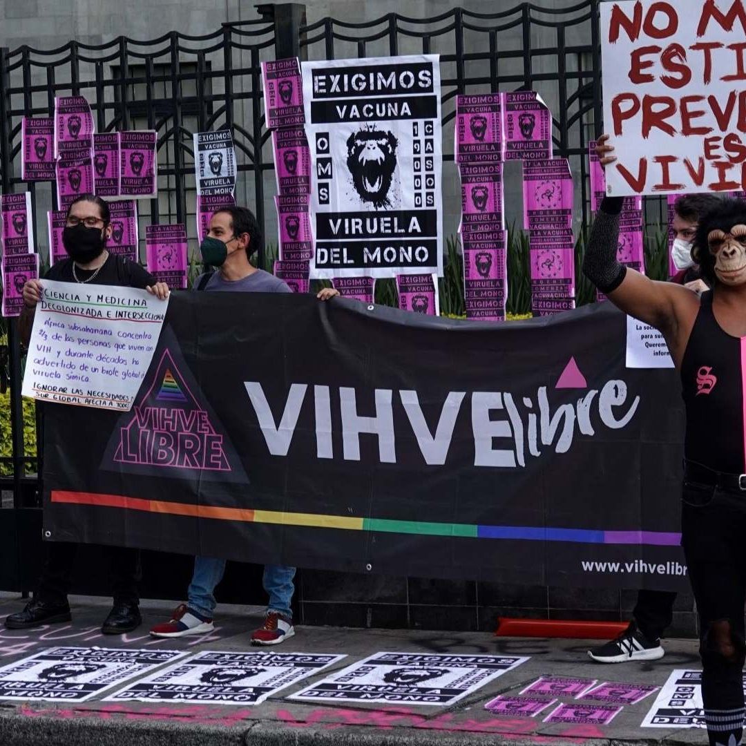 Protesta en la CDMX para exigir tratamientos para enfermos de viruela del mono