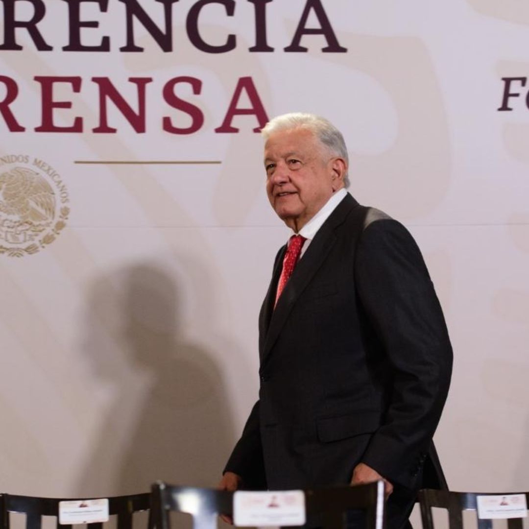 AMLO Explica Por Qué ’No Nos Afectan Tanto’ las Caídas de Bolsas en Mercados Mundiales