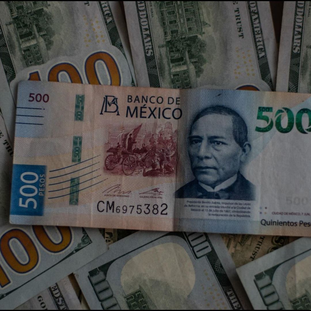 México es particularmente sensible al panorama sobre la economía de su vecino del norte, quien es su principal socio de negocios y el destino de más de un 80% de sus exportaciones