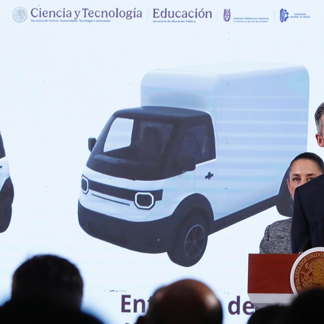 Presentación de los 3 modelos de Olinia, autos eléctricos 100% mexicanos