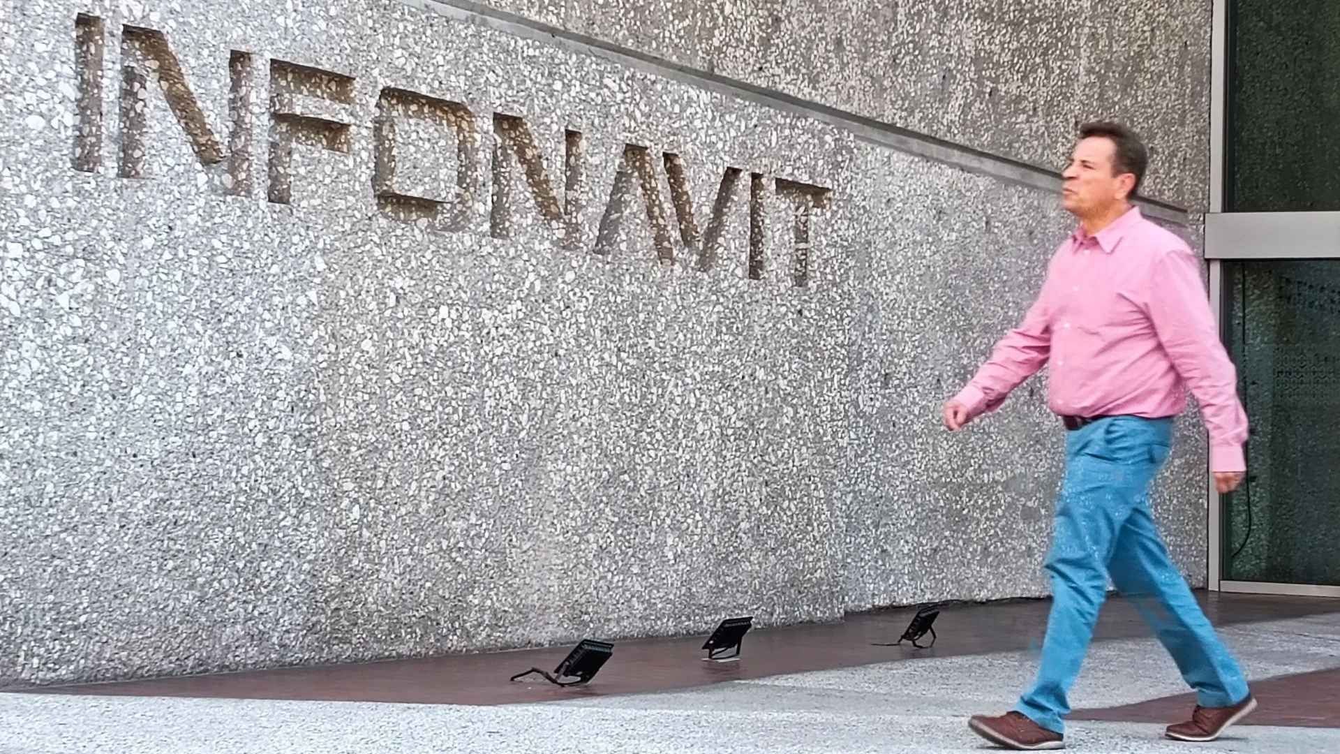 ¿Cómo Cambiar a Pesos Tu Crédito Infonavit en 2025? Así Congelas tus Pagos y Reduces Deuda