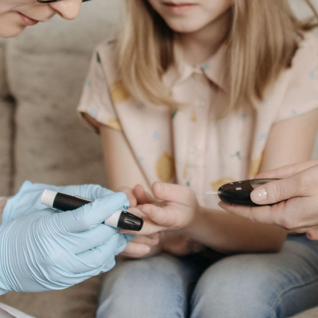Cuando hay resistencia a la insulinas, las células no pueden absorber adecuadamente la glucosa