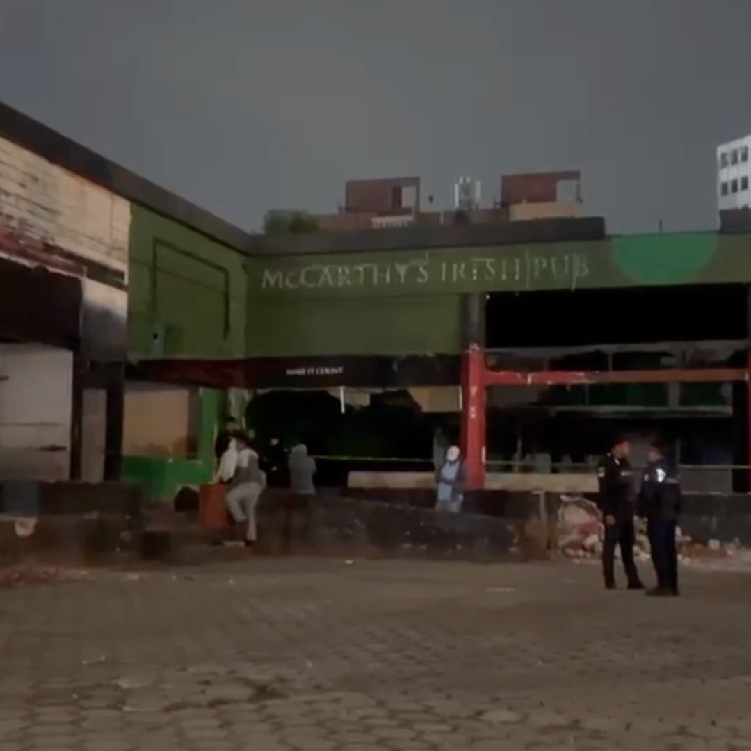 Restos Humanos Localizados Plaza Abandonada Avenida Benito Juárez Calle 25 Sur Puebla