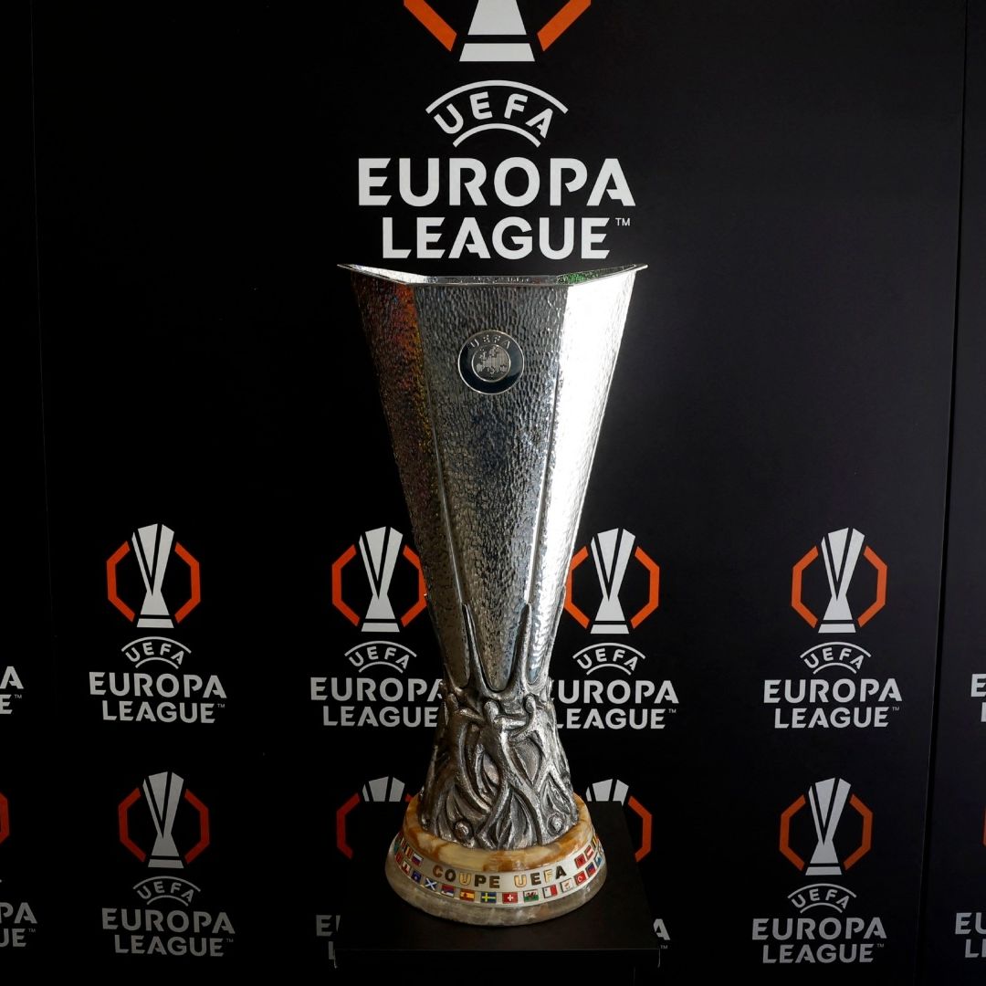Tottenham y Manchester United quieren levantar la copa de la Europa League 2025. Foto: Reuters