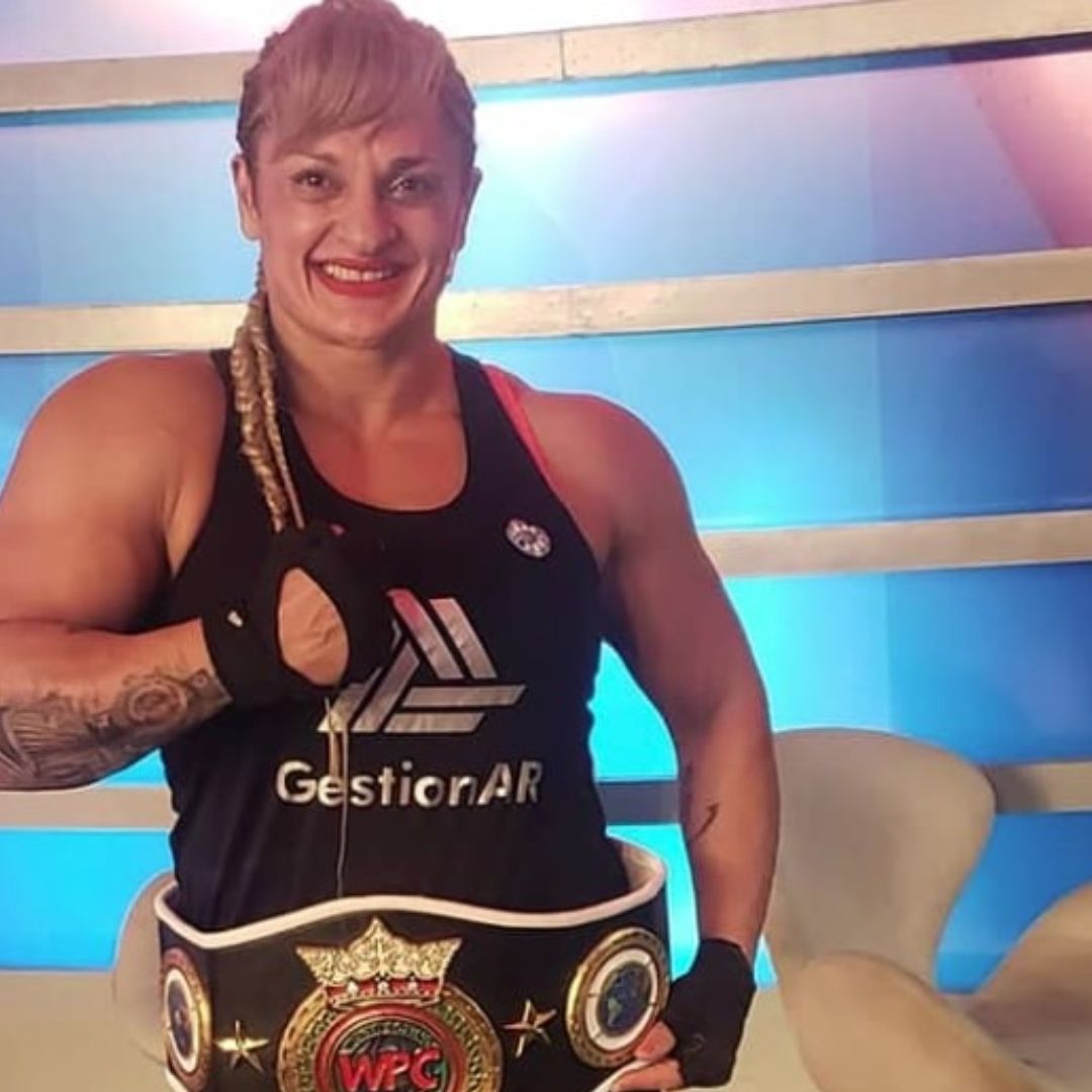 La excampeona mundial de boxeo Alejandra 'Locomotora' Oliveras hacía videos motivacionales y tenía 1.5 millones de seguidores en Instagram.