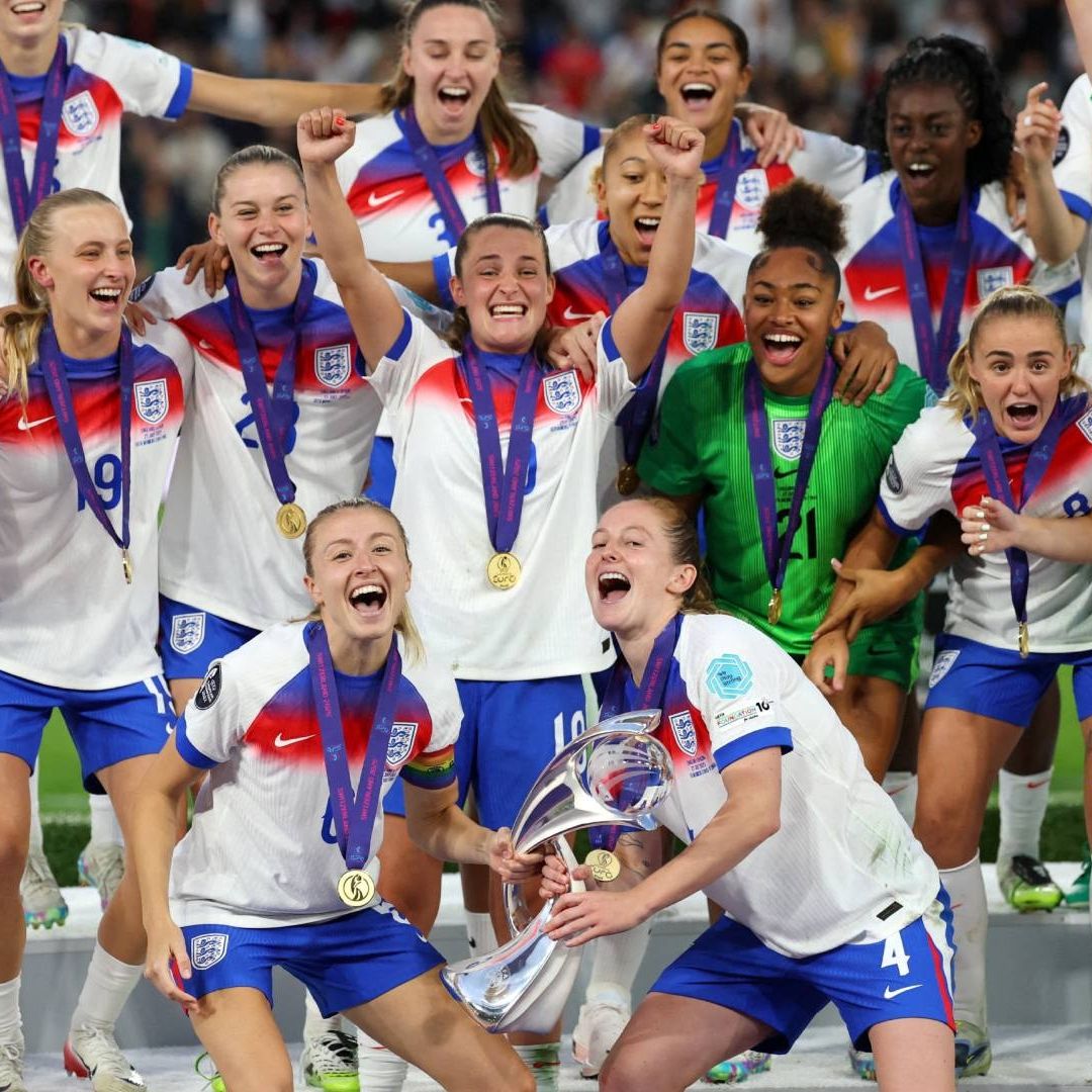 Los penales coronaron a Inglaterra, por segunda ocasión al hilo, como nueva campeona europea.