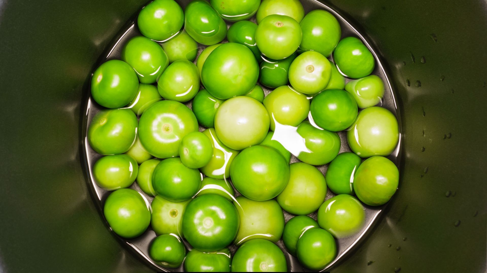 Expertos informan cuáles son las propiedades del tomate verde