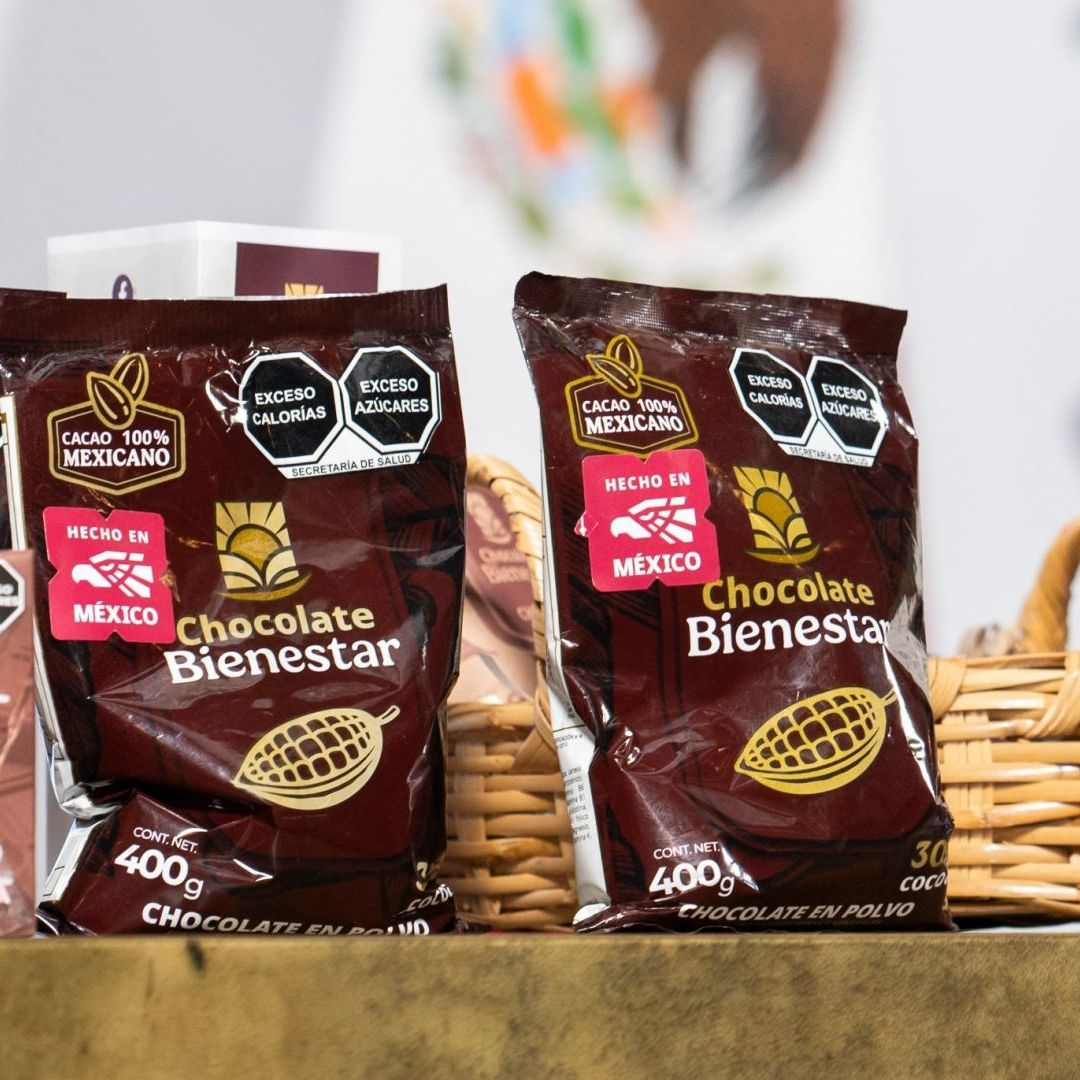Presentación del chocolate del Bienestar en la conferencia mañanera del 10 de julio 2025
