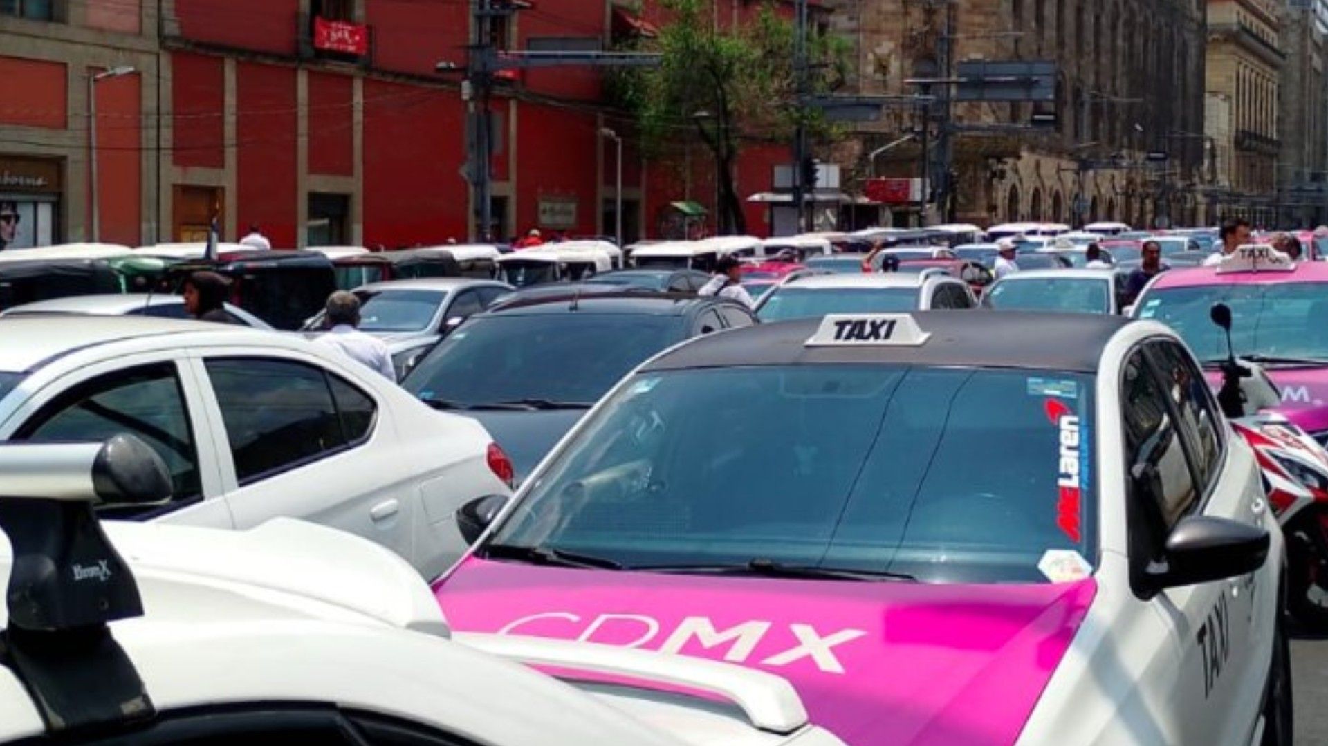 Bloqueo de taxis hoy
