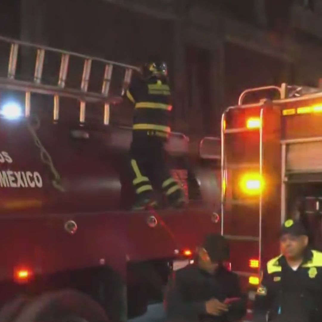 Veladora Habría Provocado Incendio en Edificio Santa Clara, en Centro Histórico de la CDMX