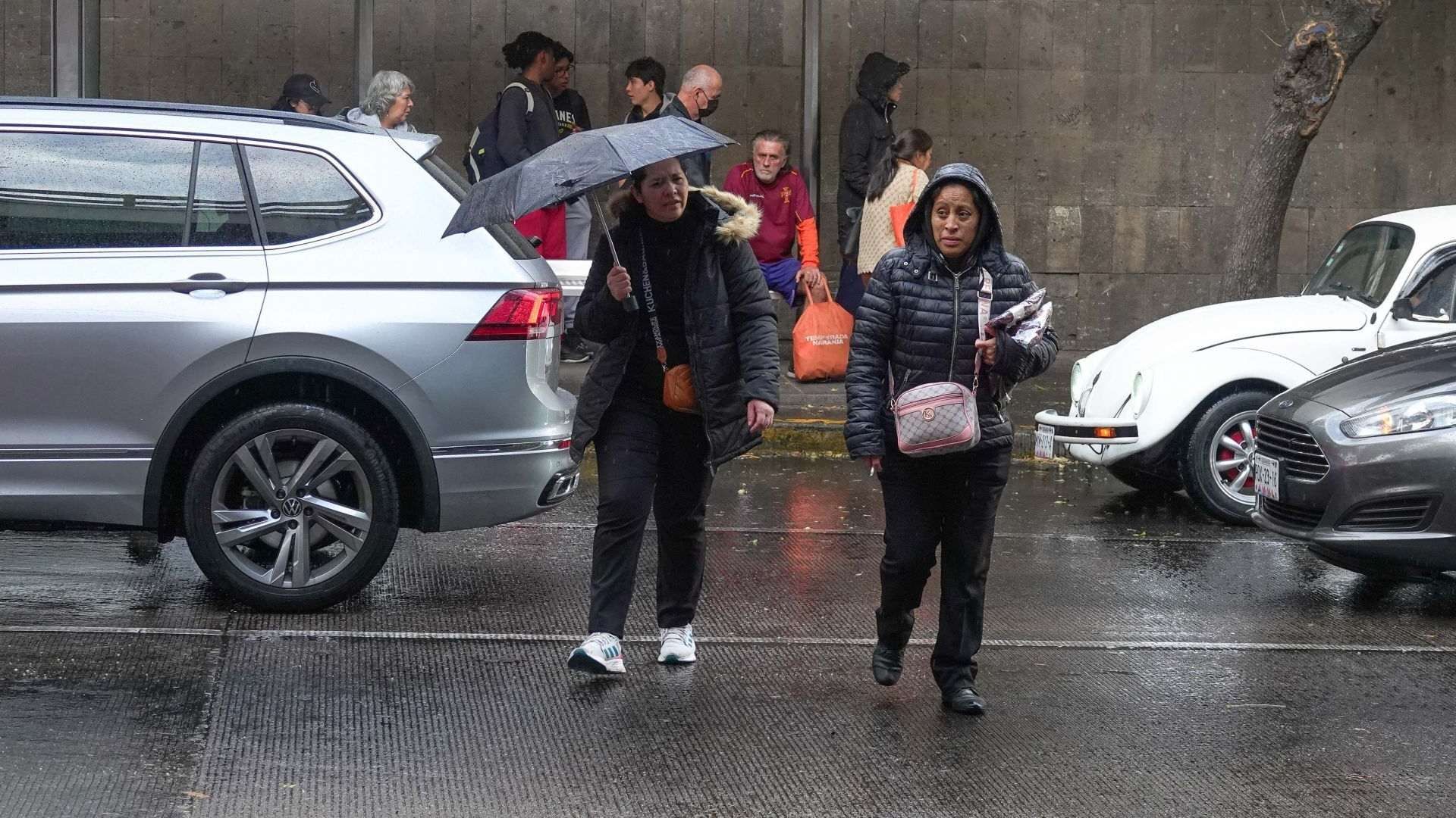 Pronóstico del Tiempo JUEVES 9 de Abril de 2026: Se Esperan Lluvias, Viento y Calor en el País