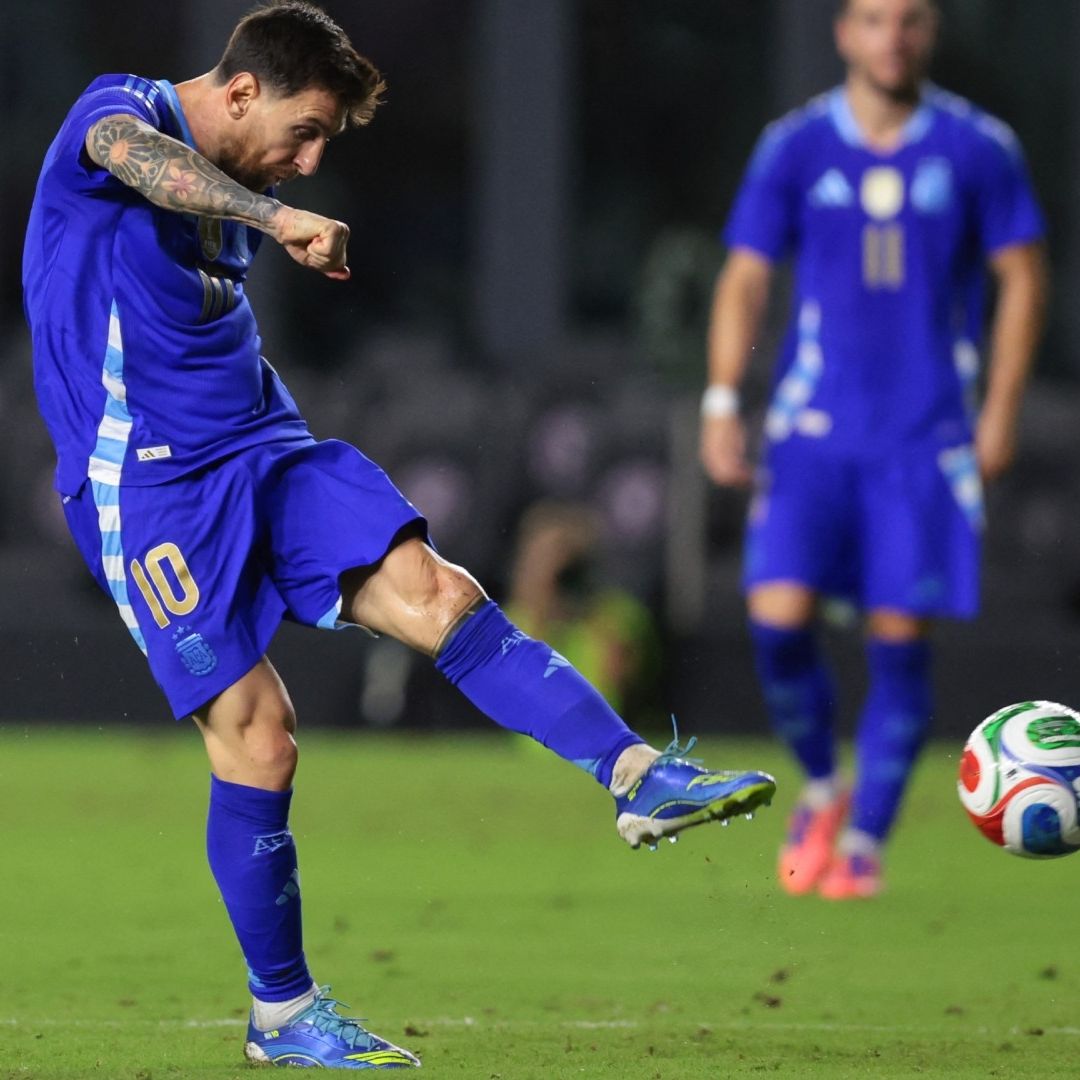 Messi planea jugar hasta los 41 años, porque acaba de renovar contrato con el Inter Miami hasta el 2028.