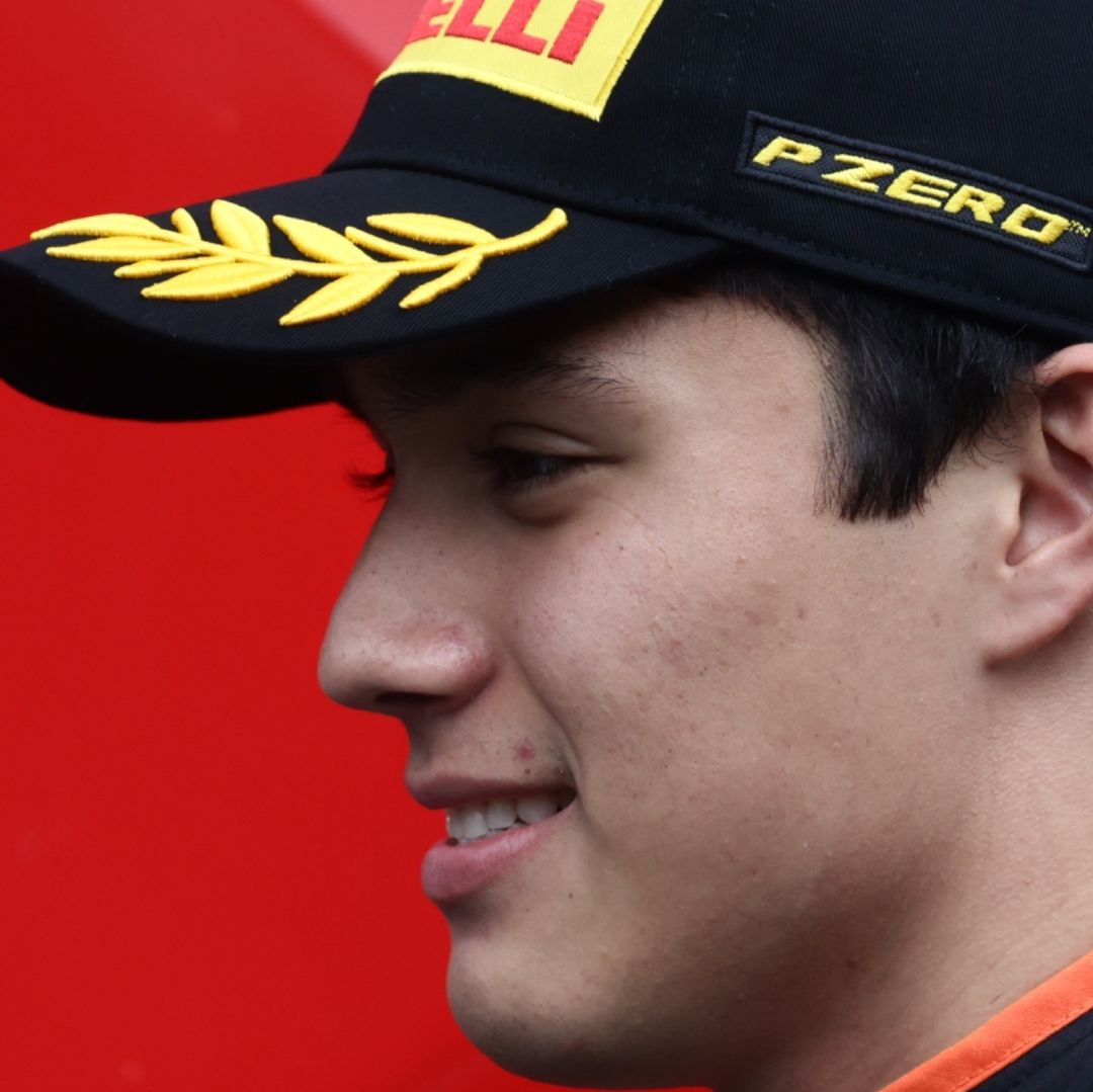 ¿Quién Es Noel León, El Piloto Mexicano Que Correrá en la Fórmula 2?