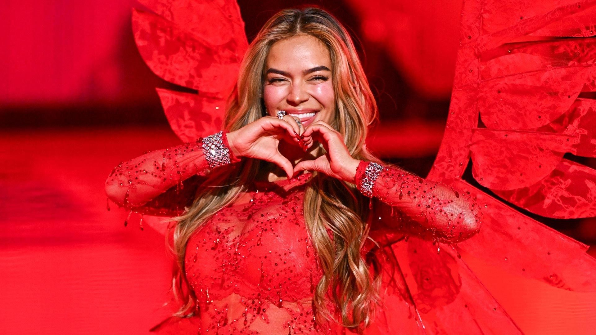 Karol G en el Victorias Secret Fashion Show