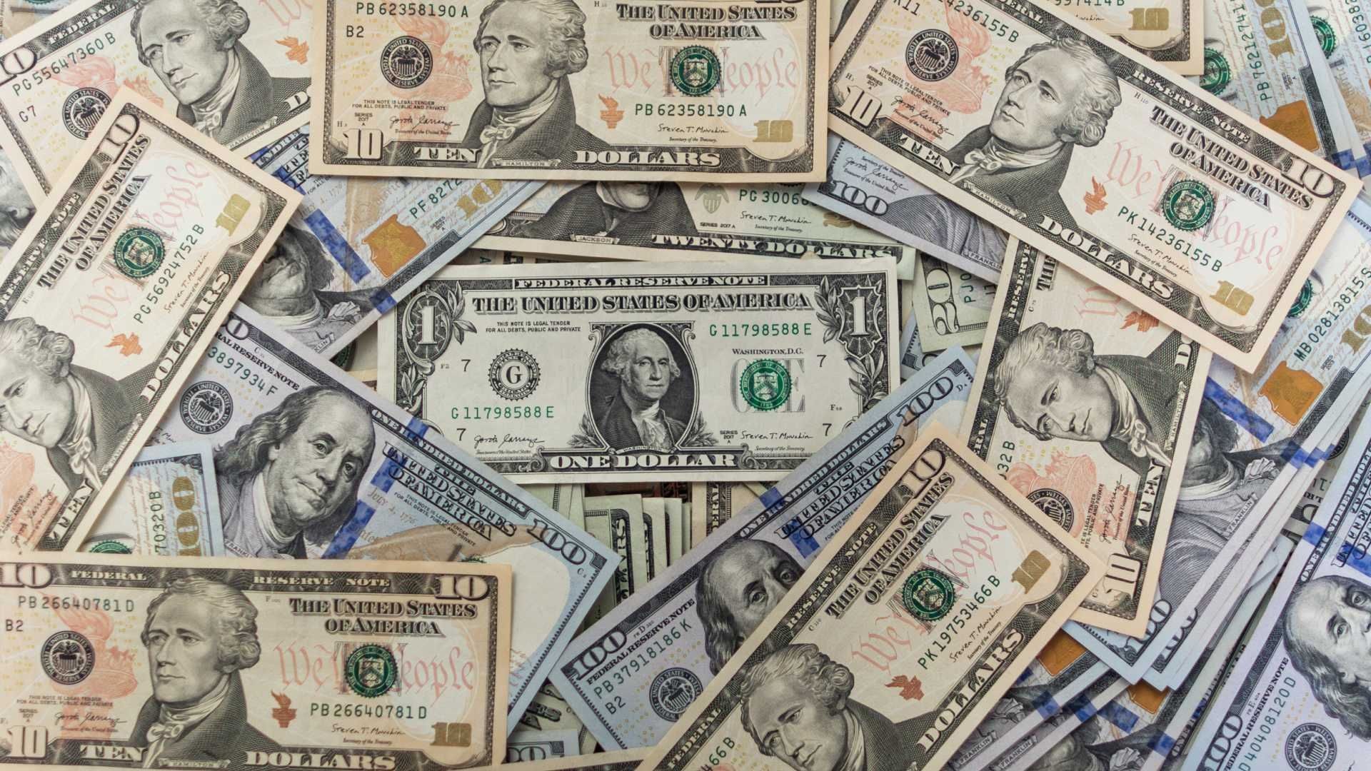 Peso Alcanza Su Mejor Nivel desde Julio del Año Pasado y Bolsa Mexicana Rompe Récord Histórico