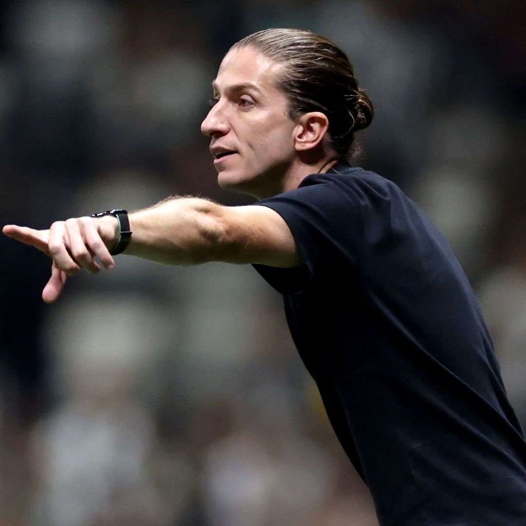 Filipe Luis, entrenador del Flamengo, ya mandó a espiar al Cruz Azul, su rival en la Copa Intercontinental 2025.