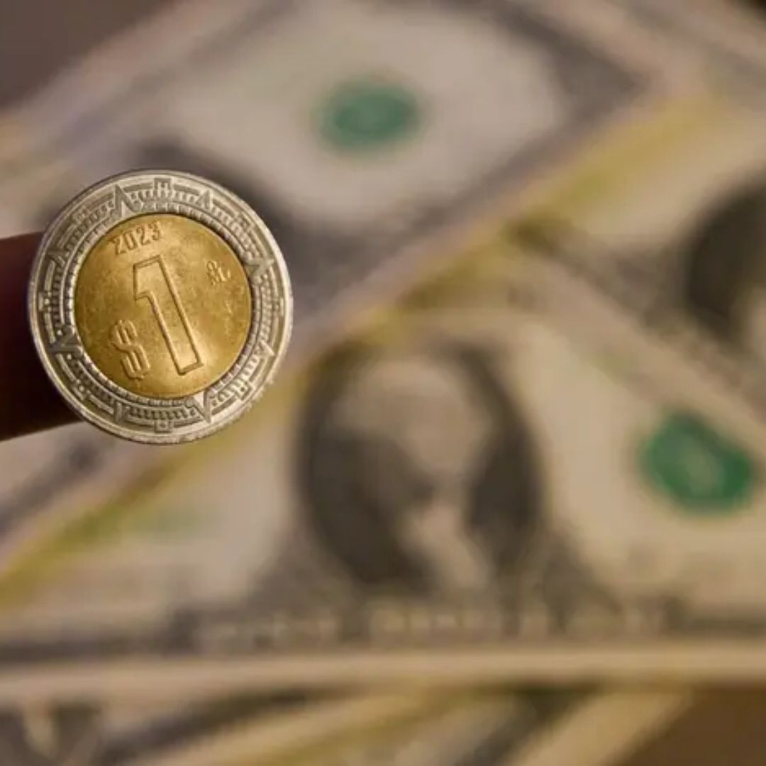 Peso Mexicano Gana Terreno frente al Dólar; Así Cotiza al Cierre Hoy 26 de Noviembre 2025