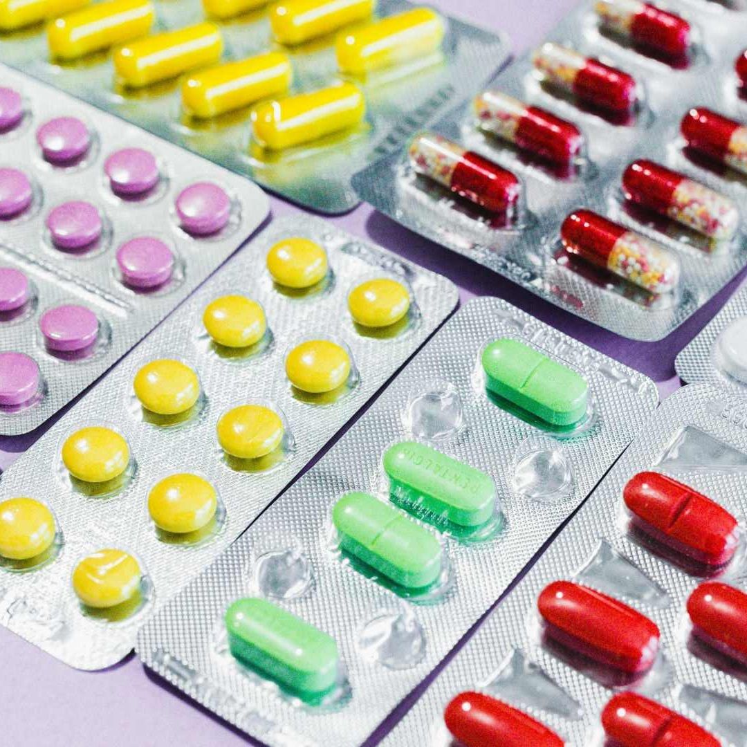 Expertos destacan importancia de reducir uso, consumo y utilización de antibióticos. Foto: Pexels | Ilustrativa