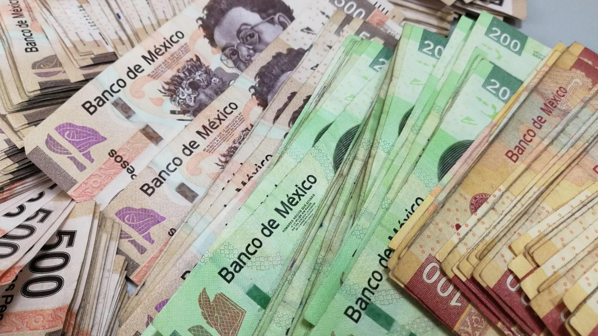 Ya cayó el aguinaldo 2025 quiénes cobran primera parte en noviembre y cuánto darán de pago