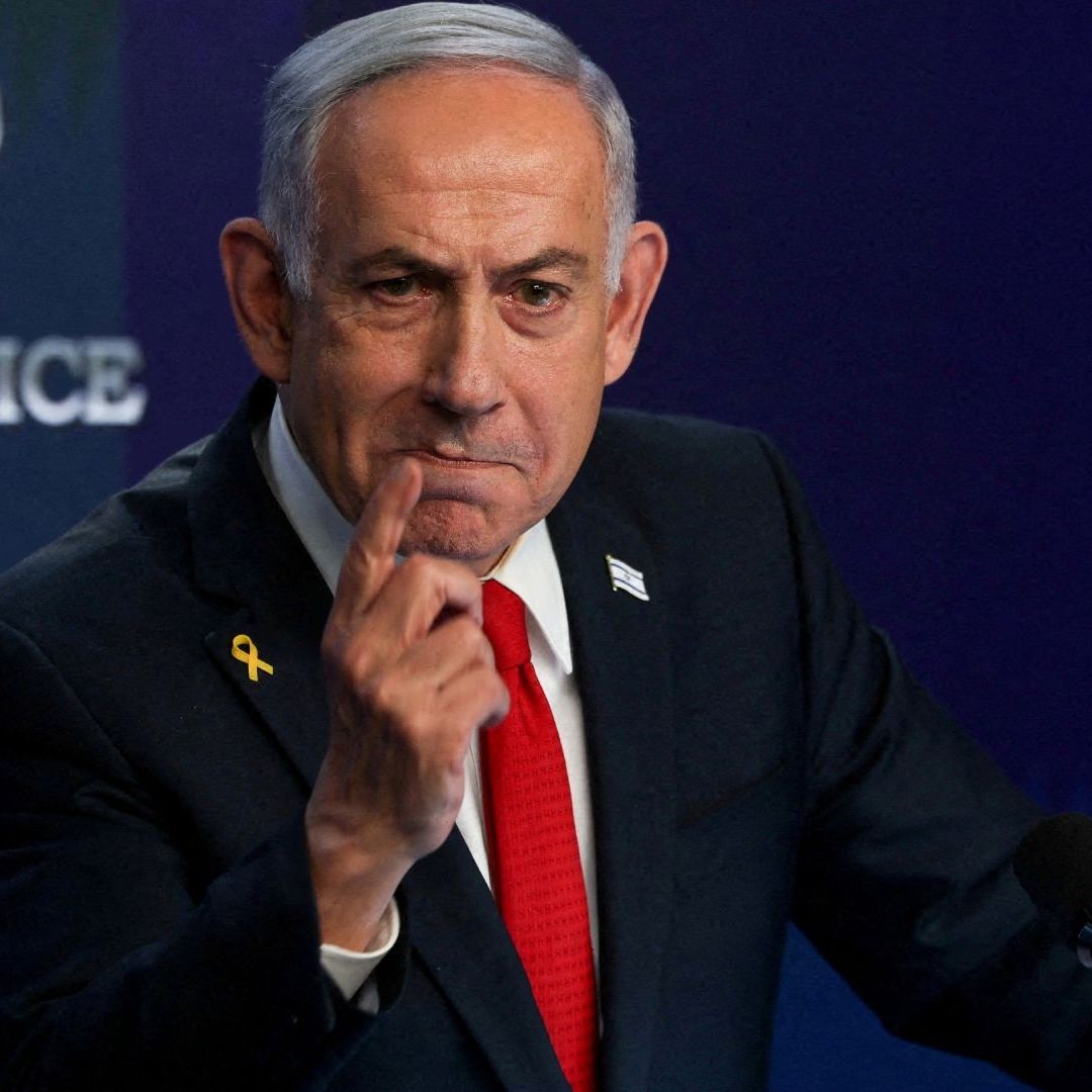 El ejército israelí anunció operaciones de cerco en aldeas palestinas.