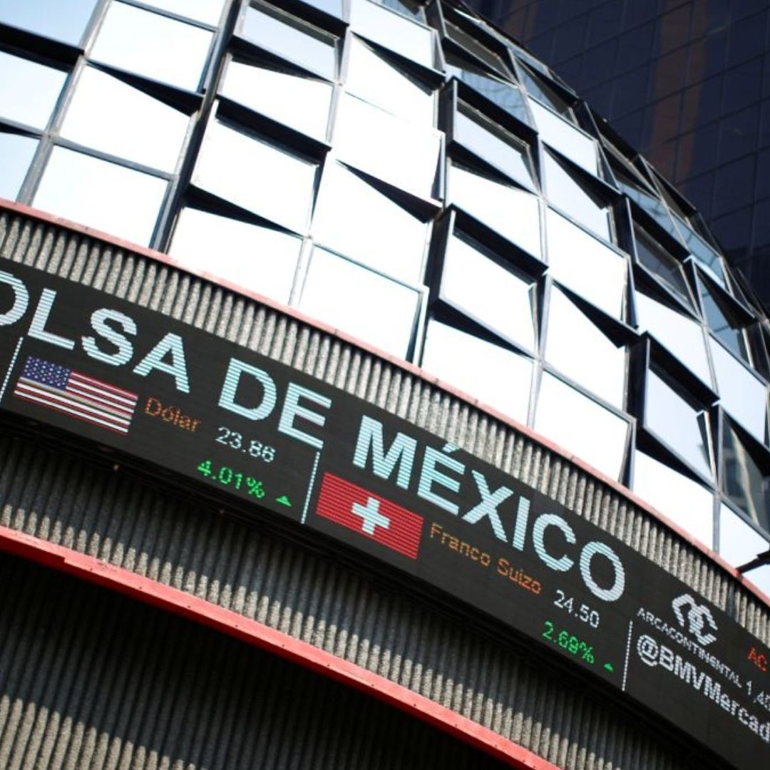 Bolsa Mexicana de Valores Alcanza Nuevo Récord Histórico y Peso se Aprecia ante Dólar