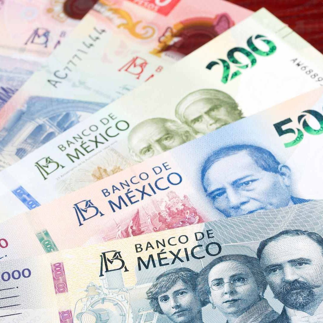 Los bancos ya no podrán deducir impuestos de los pagos a la deuda del Fobaproa. Foto: Canva | Ilustrativa