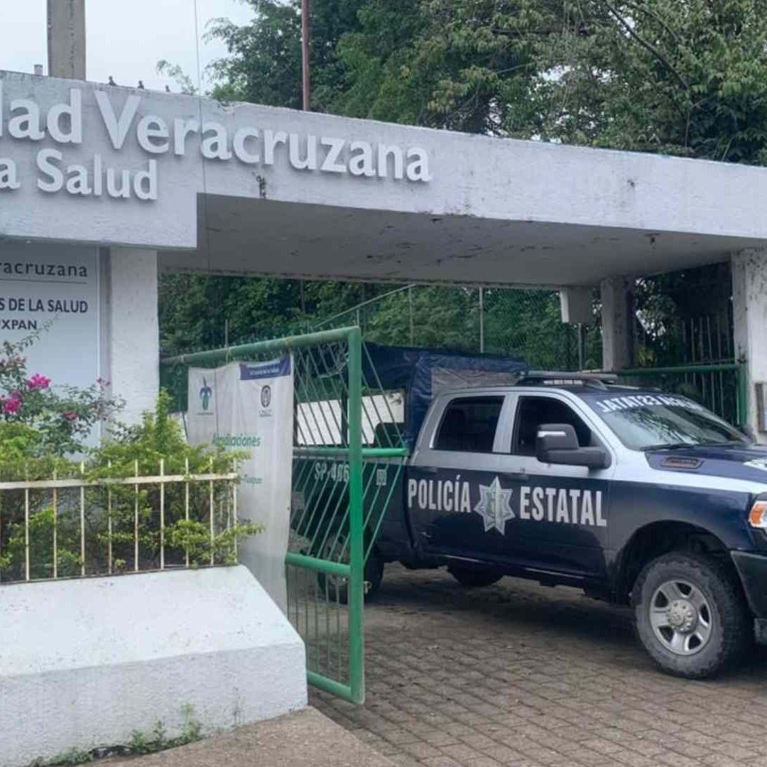 Trabajador Cae de Varios Metros y Termina Lesionado en la Universidad Veracruzana Región Poza Rica Veracruz