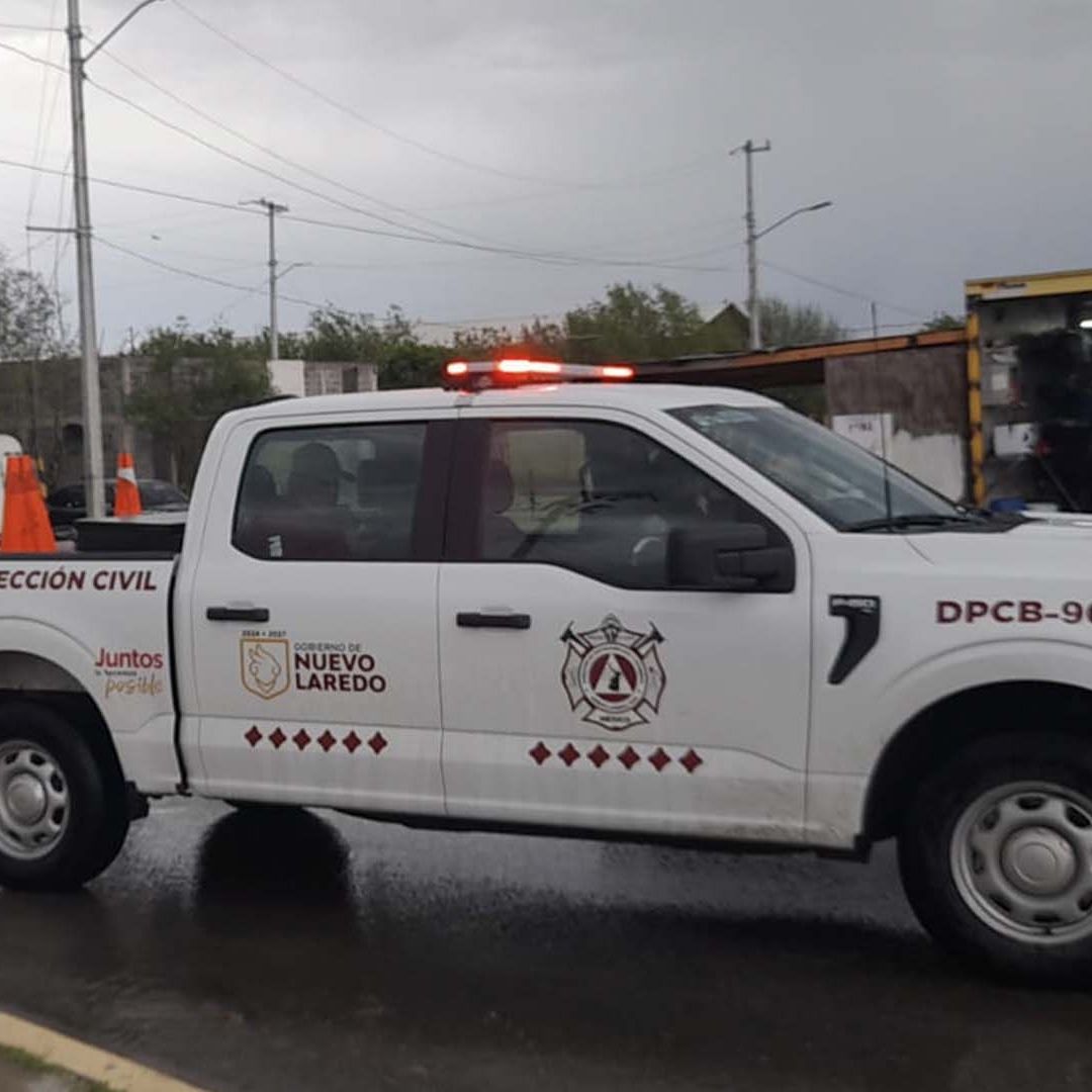 Frente Frío 44 en Nuevo Laredo Provoca Tormenta Eléctrica, Inundaciones y Caída de Rayo