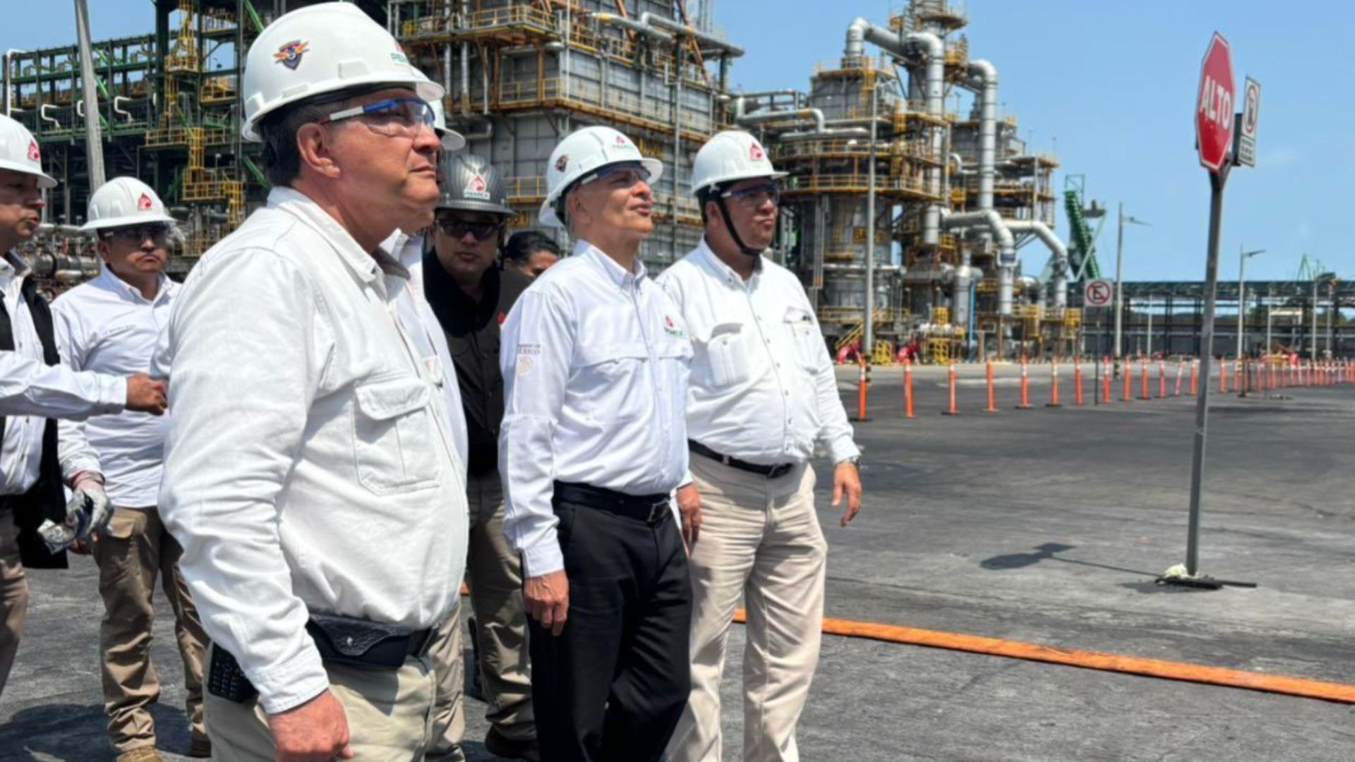 "Refinería de Dos Bocas Opera con Normalidad, se Eliminaron Todos los Riesgos: Pemex "