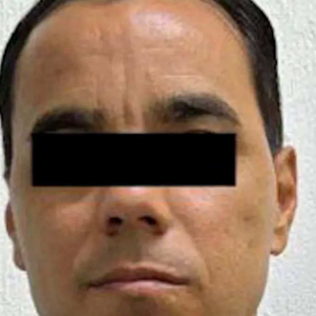 Exfutbolista enfrenta acusaciones por presunto abuso infantil.