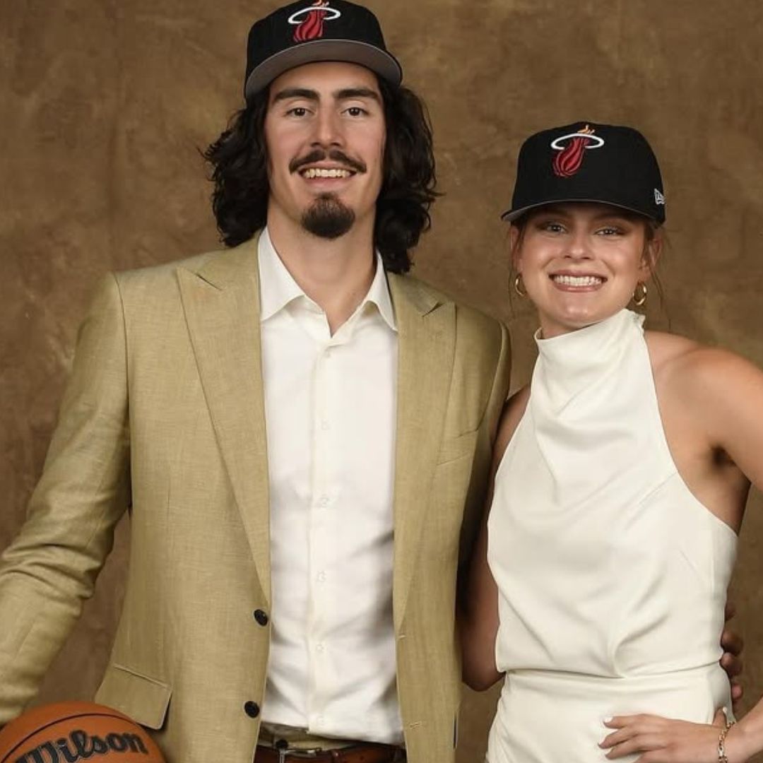Gabriela Jáquez y Jaime Jáquez Jr. Son los Primeros Hermanos Mexicanos en la WNBA y la NBA.