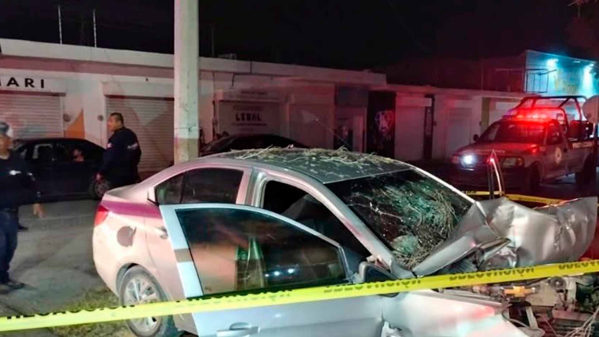 Muere Hombre Luego de Chocar Contra Árbol en La Laguna
