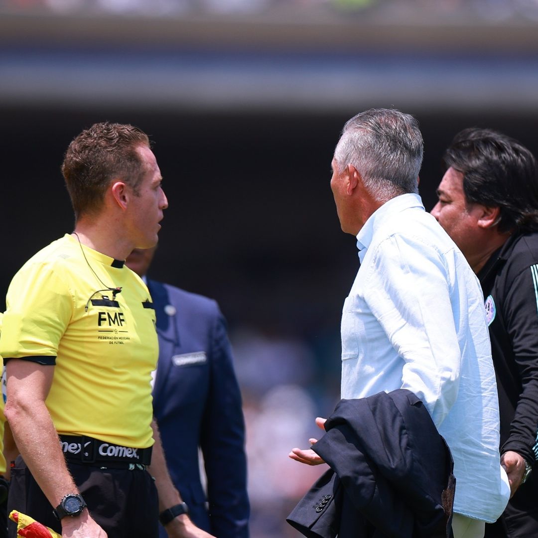 ¿Qué Pasó con Katia Itzel y Sergio Bueno? Esto Se Sabe de Polémica en Partido Mazatlán vs Pumas