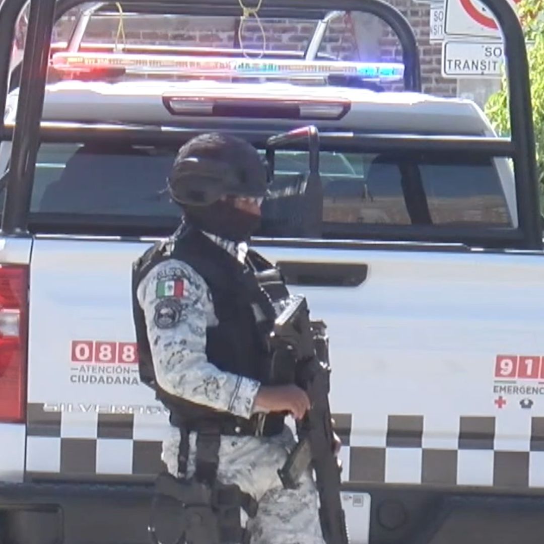Conductor fue Asesinado Mientras Esperaba en un Semáforo en Celaya, Guanajuato. Foto: N+