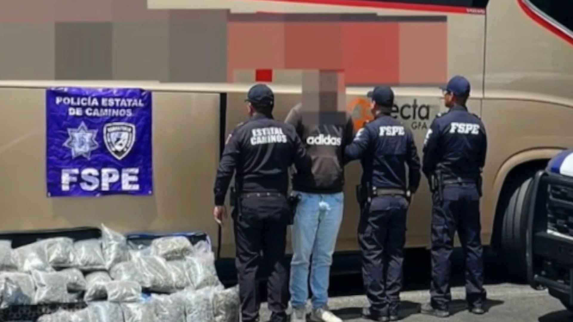 Aseguran Más de 23 Mil Dosis de Droga en Camión de Pasajeros en Salamanca Guanajuato I Foto: @pazgobgente