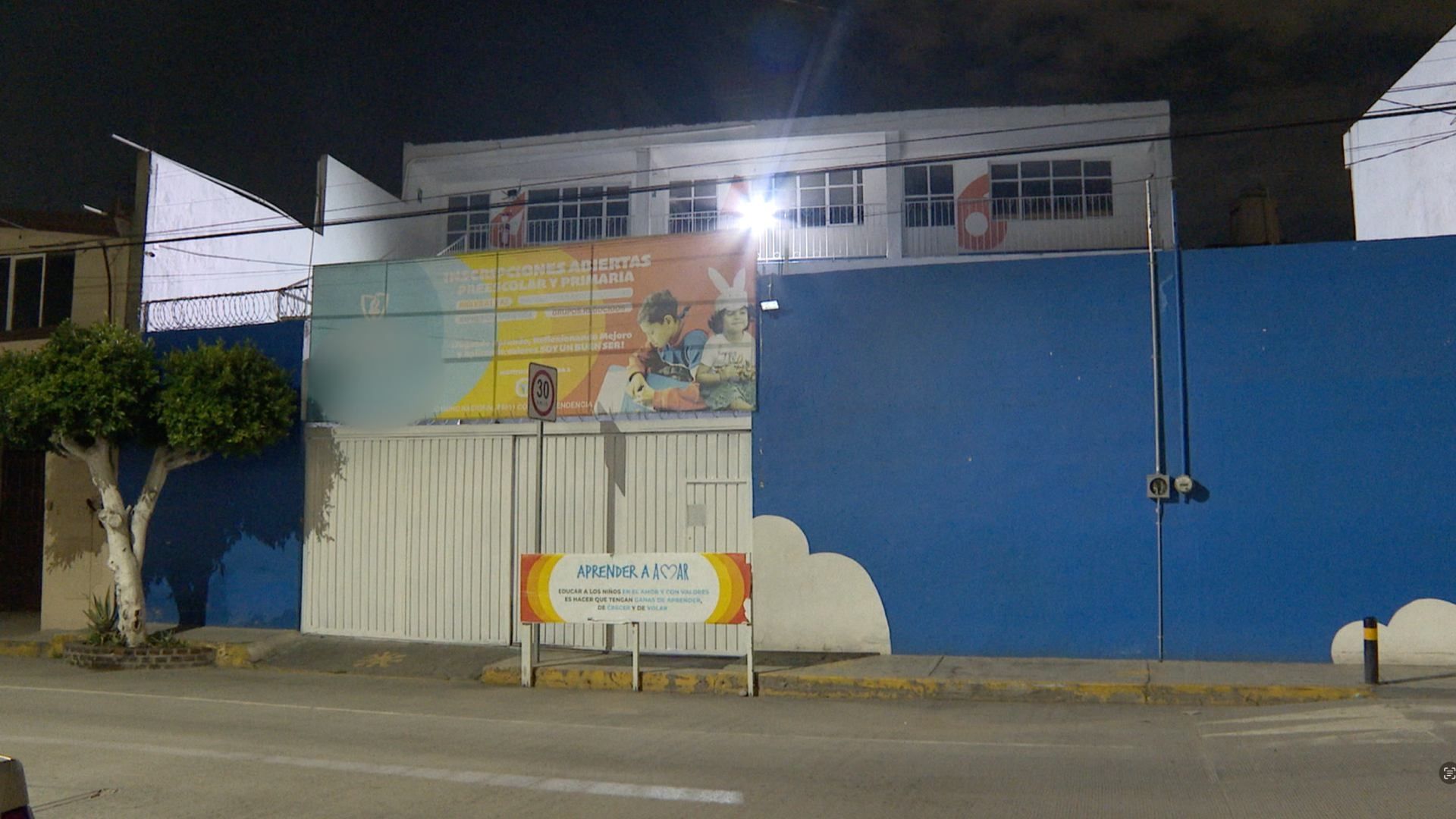 Exhiben Cuarto Oscuro de Castigo en Escuela Preescolar Primaria Colegio Carrusel Magone de Ignacio Romero Vargas Puebla