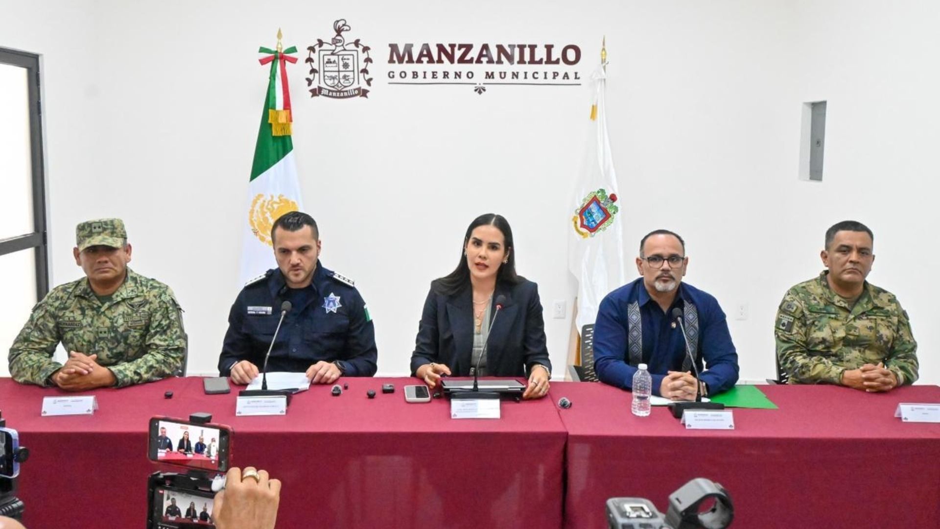 Detienen a Policías Vinculados con el CJNG en Manzanillo, Colima