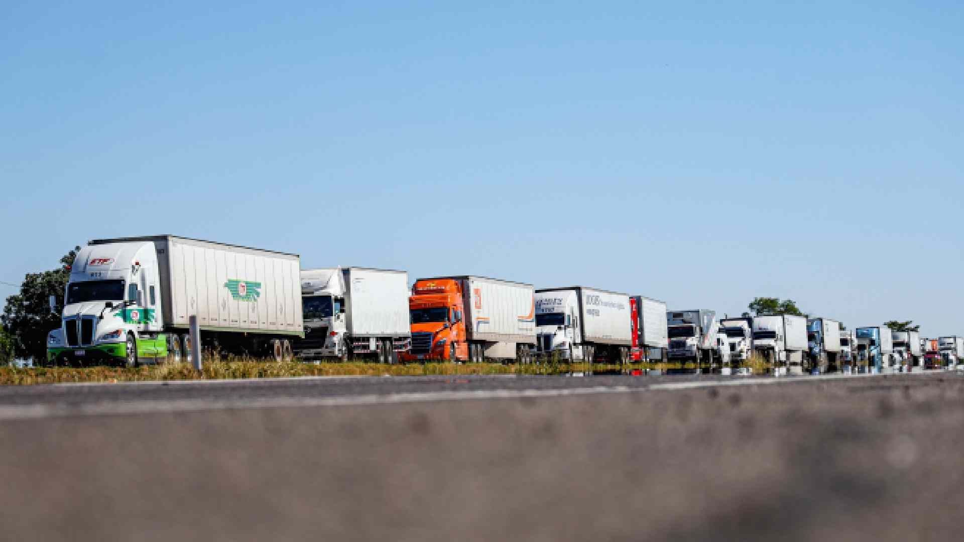Transportistas Rechazan Aumento en Combustibles y Casetas. Ftoo: Cuartoscuro