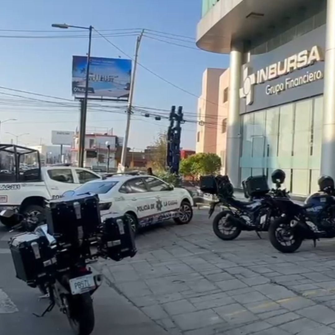 Intento de Asalto Robo en Oficinas de Empresa de Consultoría en Edificio Banco Inbursa Colonia Antequera en Puebla