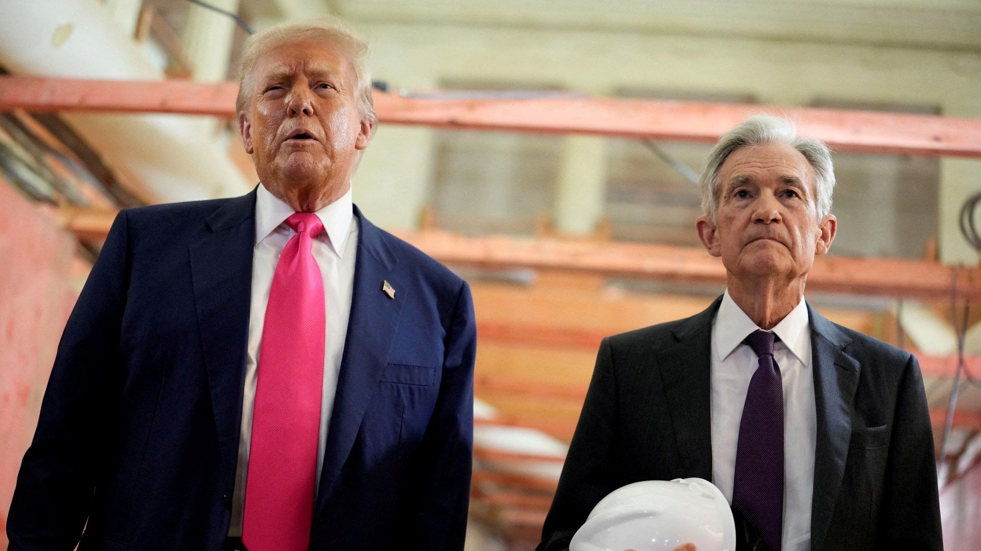 Donald Trump, presidente de Estados Unidos, y Jerome Powell, titular de la Fed. Foto: Reuters | Archivo