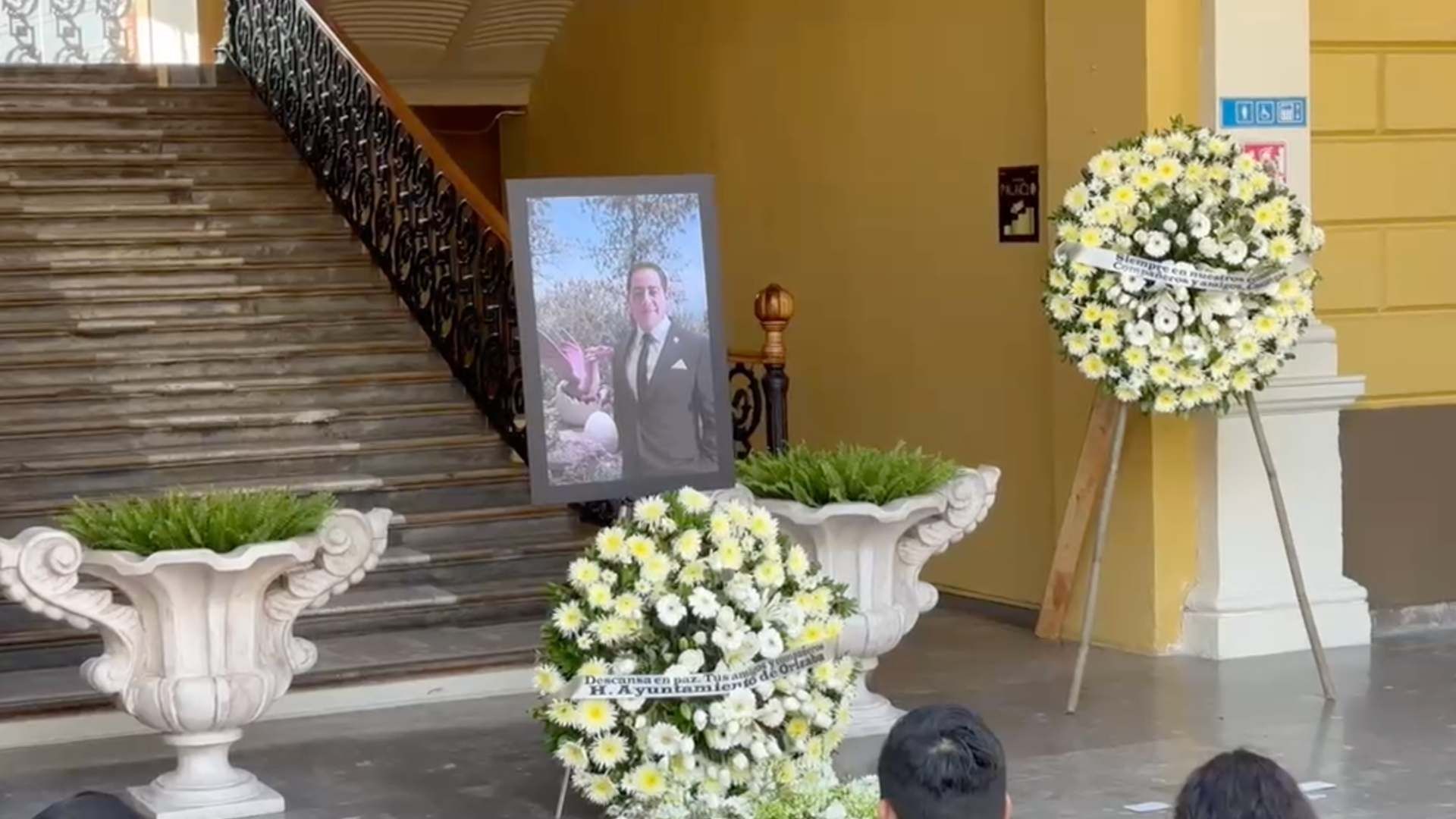 Despiden a Juan Iván Pérez Romero Administrador Casa Vegas Asesinado Junto a su Madre en Orizaba Veracruz Dos Detenidos