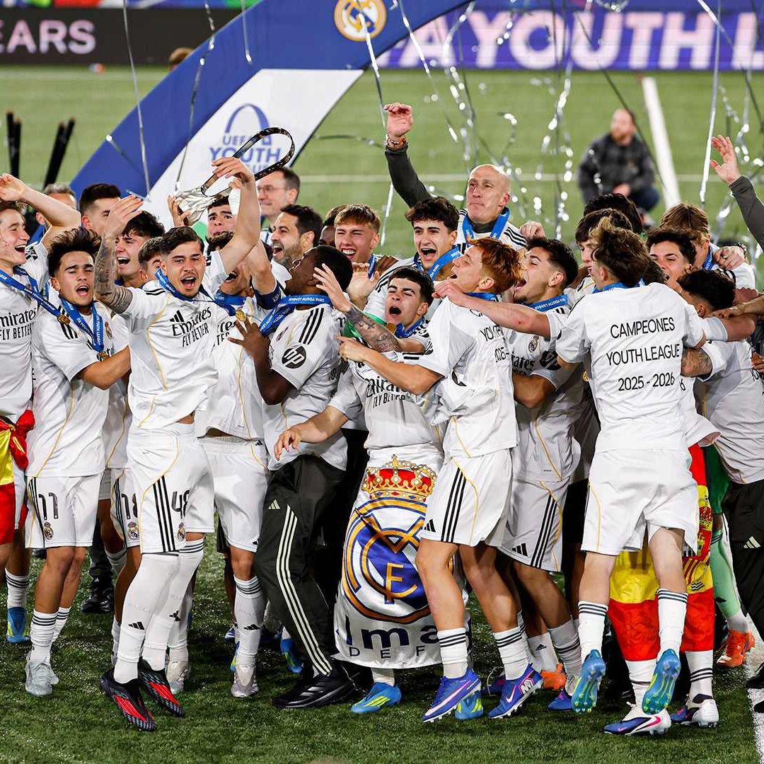Los canteranos del Real Madrid ganaron el trofeo de la llamada Champions League Sub-19. Foto X: @lafabricacrm