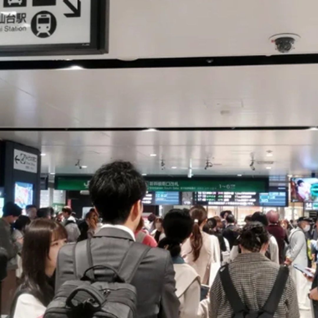 Varias personas quedaron atrapadas pos sismo en Japón
