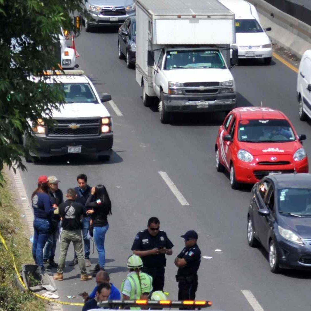Autoridades atienden accidente en la autopista México-Querétaro en 2019. Foto: Cuartoscuro | Archivo