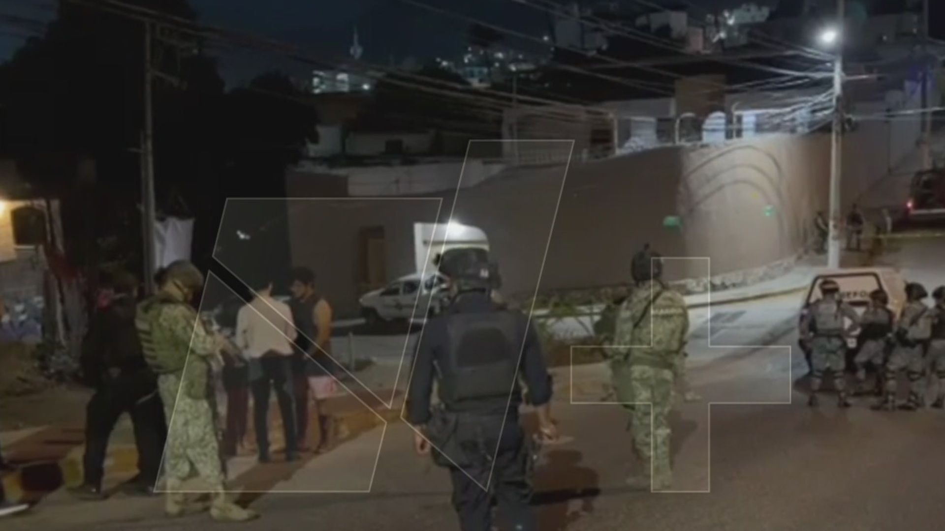 Hombres Armados Atacan a Manifestantes en Acapulco: Matan a Mujer y Dejan Dos Heridos.