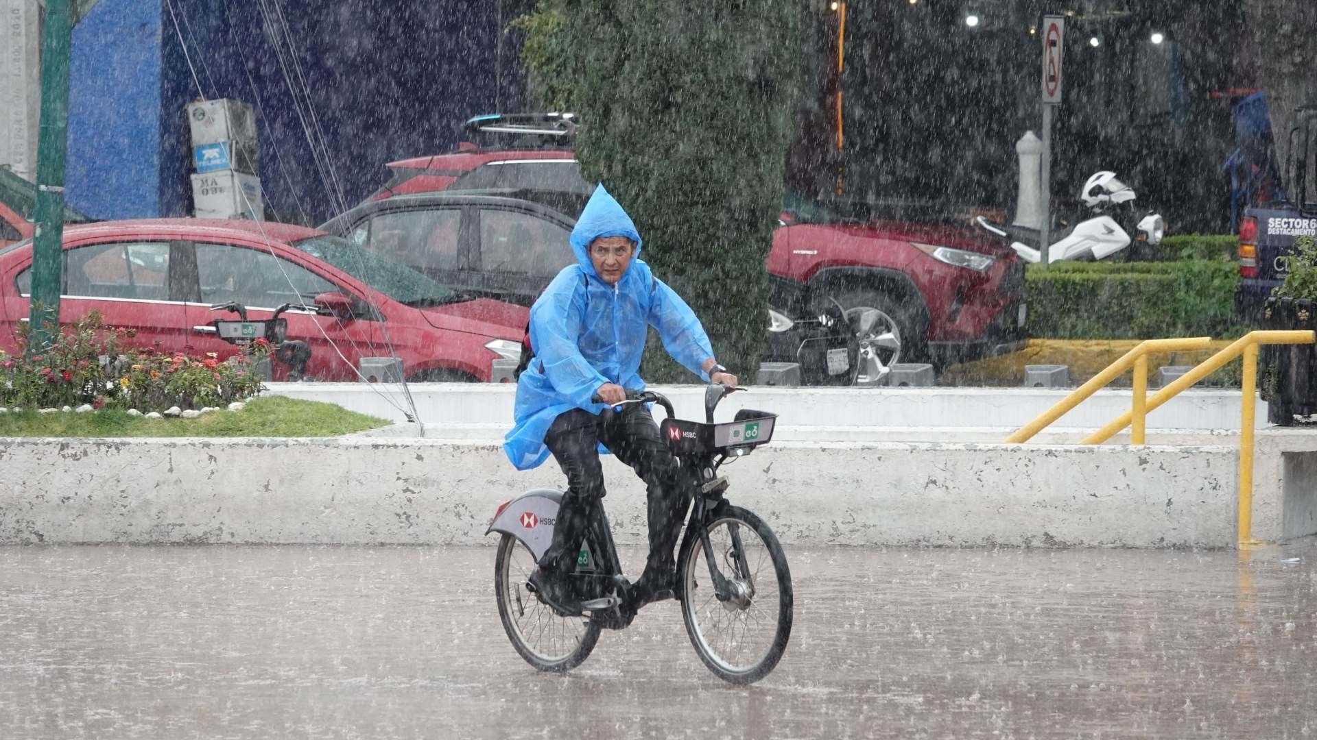 Pronóstico del Tiempo Domingo 19 de Abril: Onda de Calor y Lluvias Fuertes en la Mitad del País.