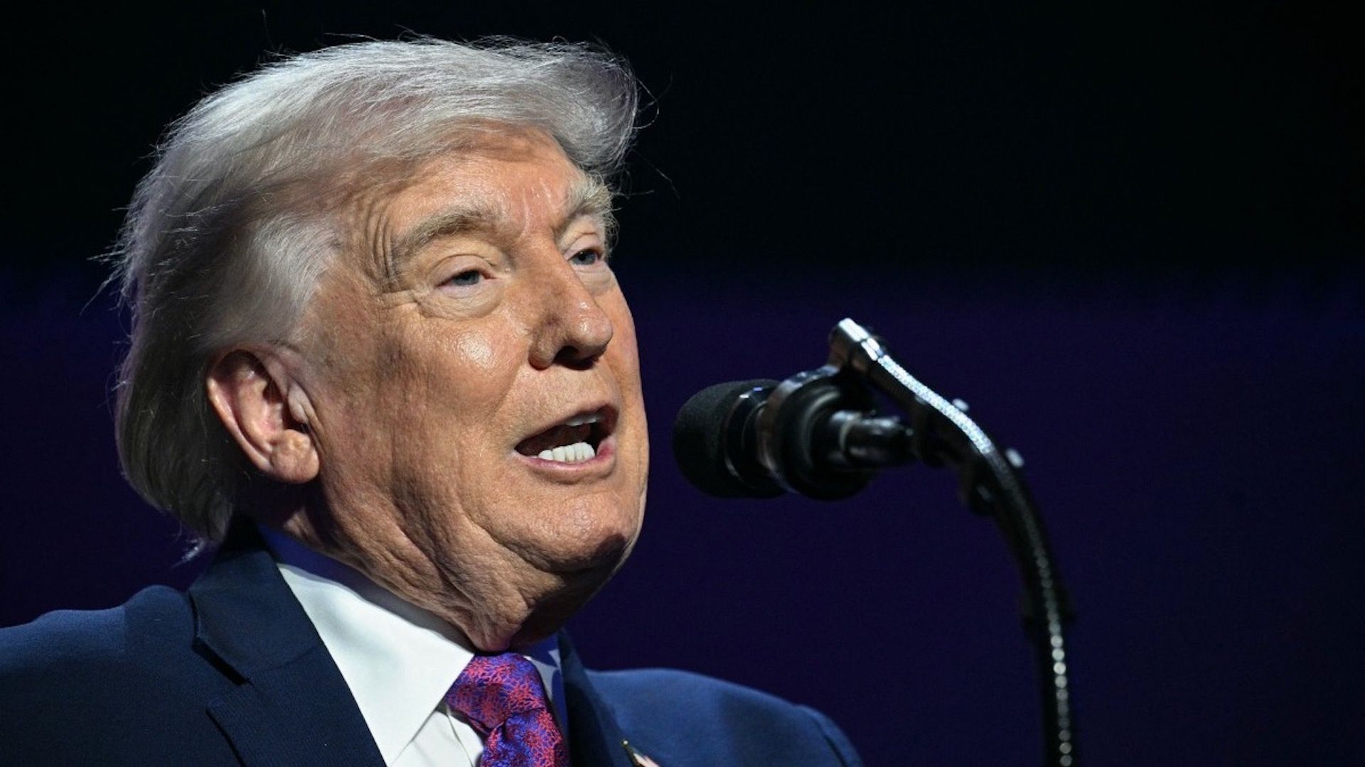 Donald Trump anuncia publicación de documentos sobre ovnis