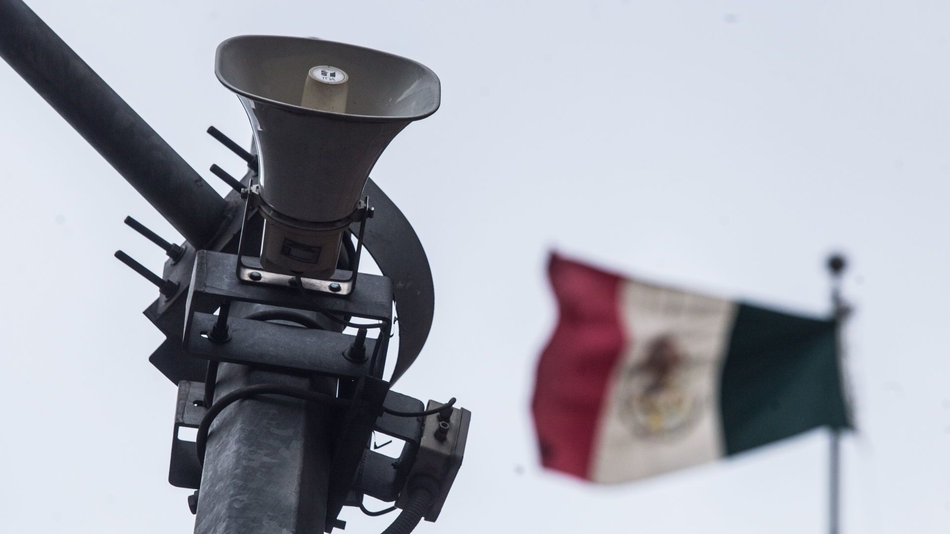 Altavoz de alerta sísmica en CDMX