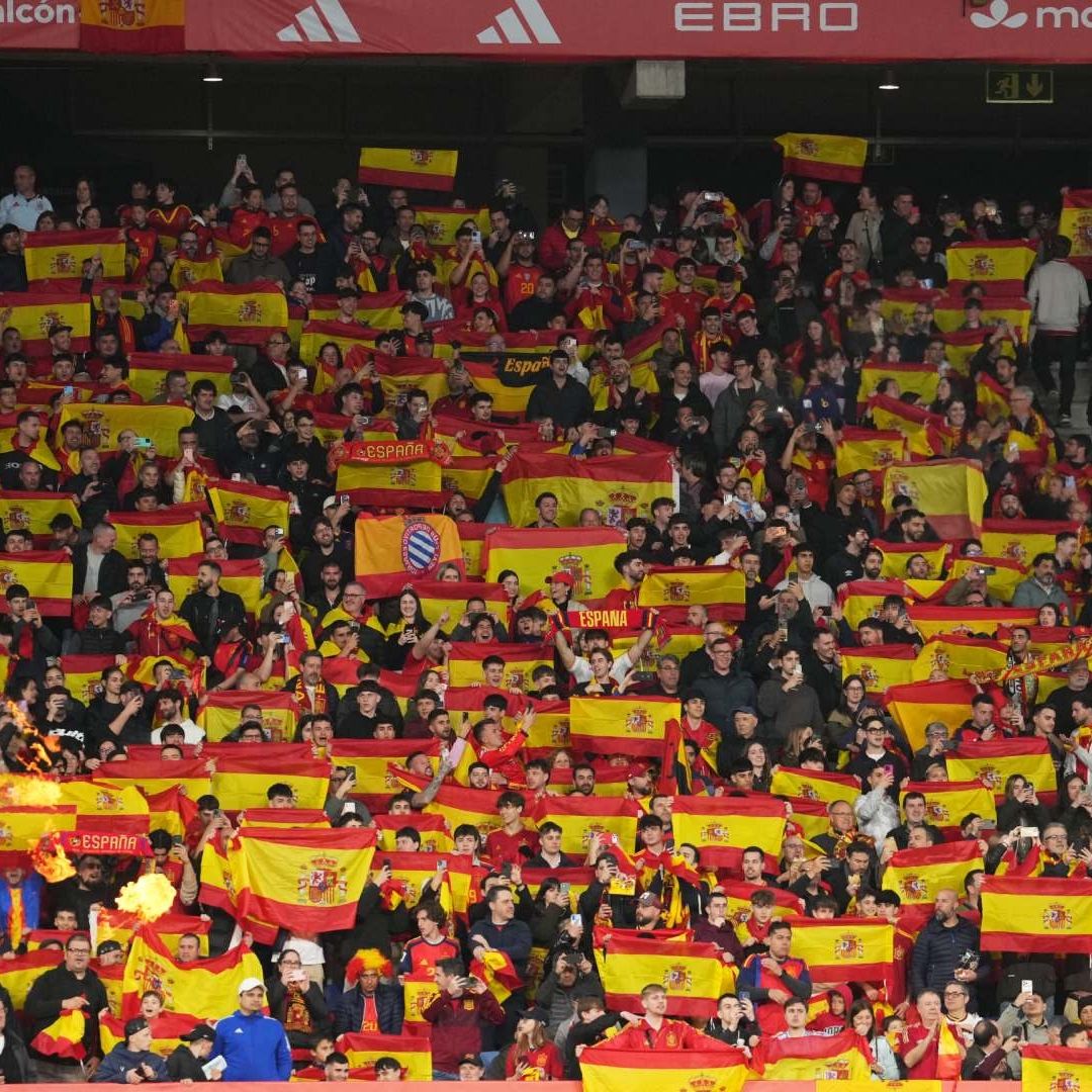 FIFA Abre Expediente a la Federación de España por Cánticos Racistas en el Partido contra Egipto