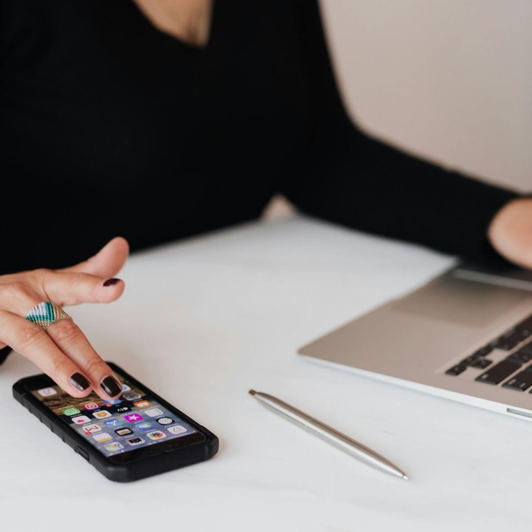 Violencia Contra la Mujer en Redes Sociales